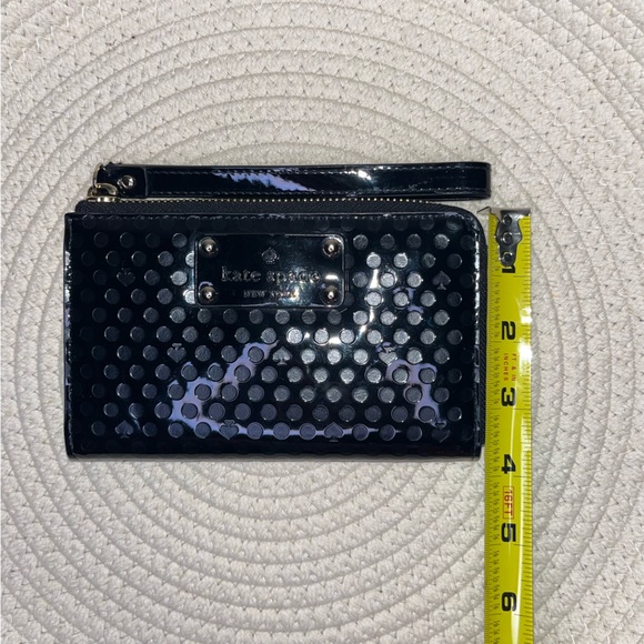 NWOT Kate Spade Black Polka Dot Wristlet Wallet with Cream spade interior - Picture 3 of 10
